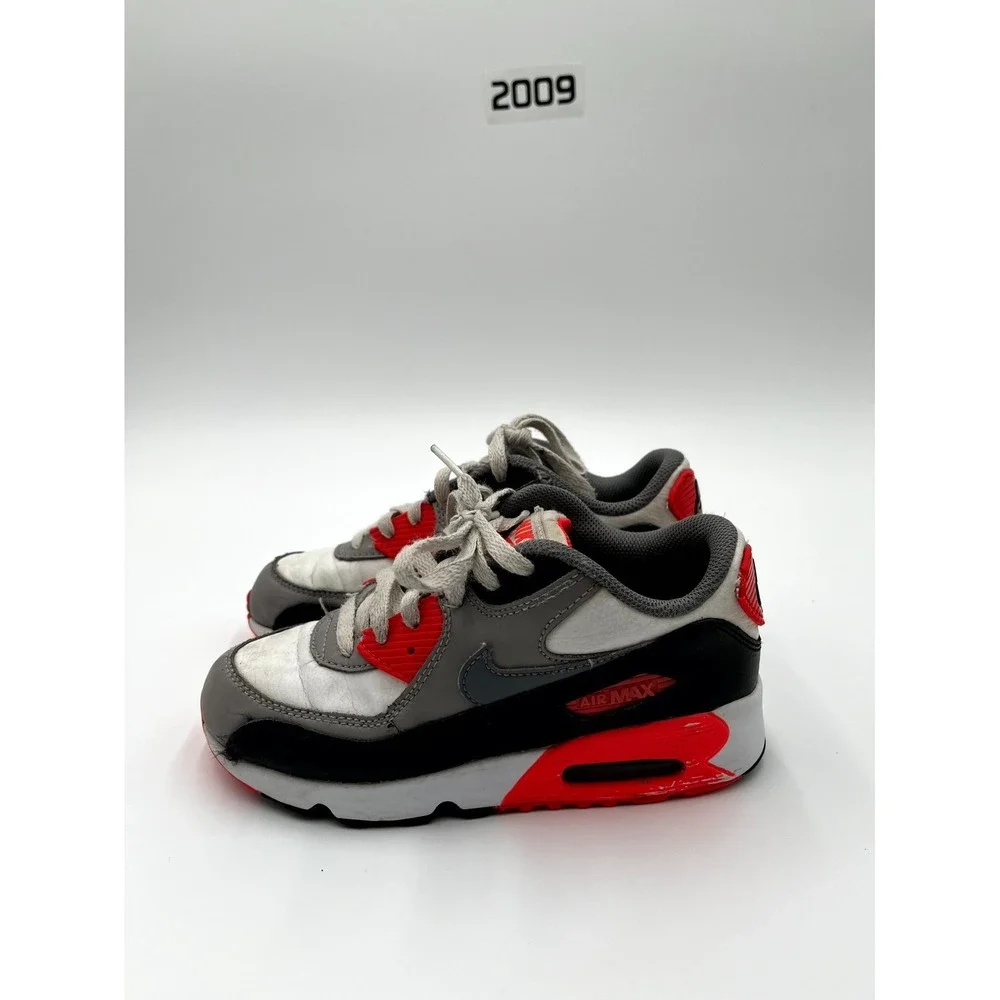 Nike Kids Sneakers Gray White Red